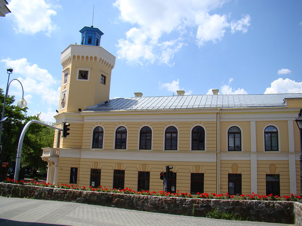 Przewóz busem z Radomska do Holandii Przewóz busem z Radomska do Holandii