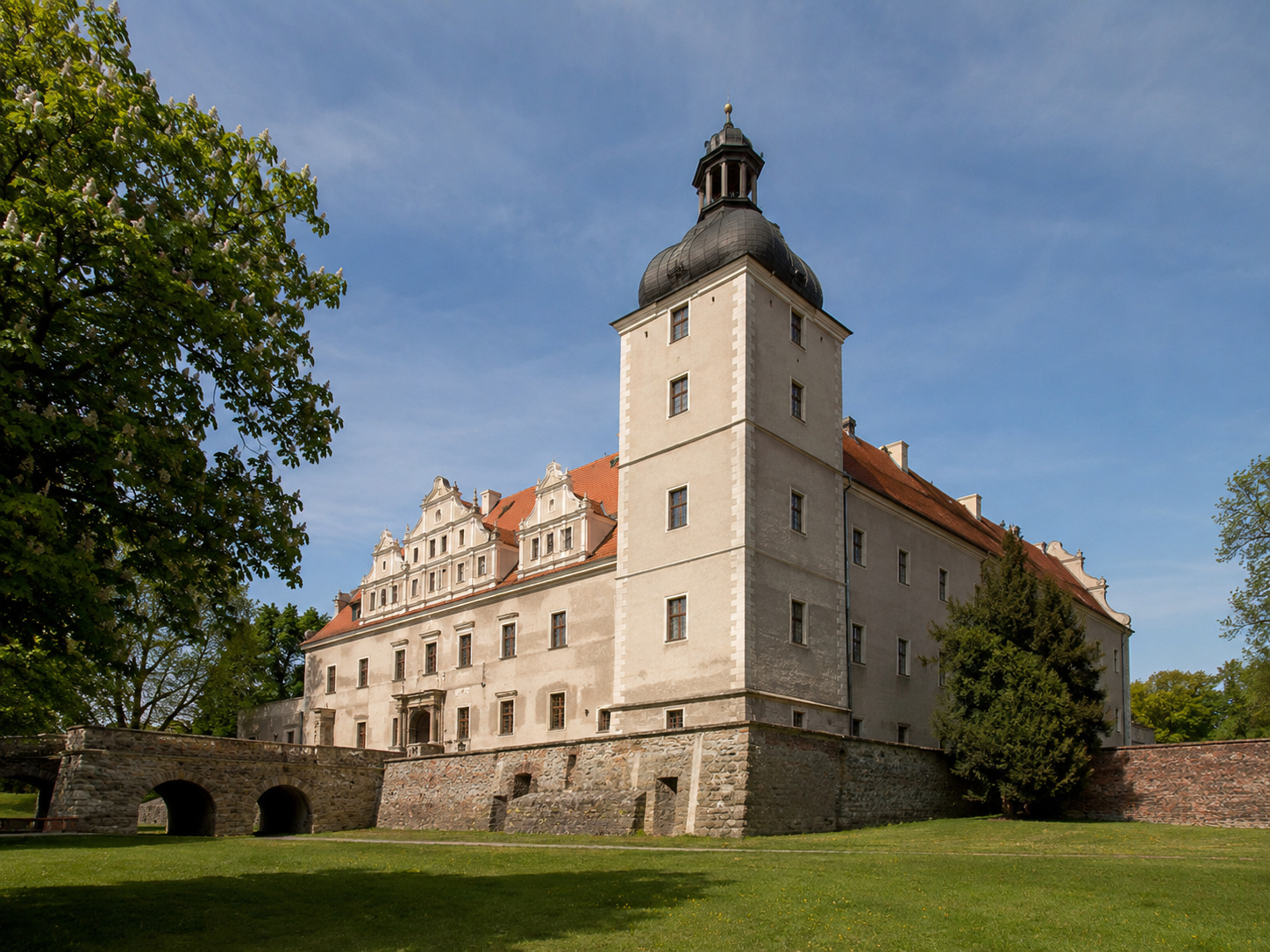 Przewóz busem z Oleśnicy do Niemiec Przewóz busem z Oleśnicy do Niemiec